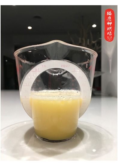 在烘焙中,使用蛋黃,蛋清對(duì)烘焙產(chǎn)品的作用是什么